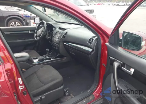 2015 Kia Sorento Lx из США, поврежденный, VIN 5XYKT3A61FG655405